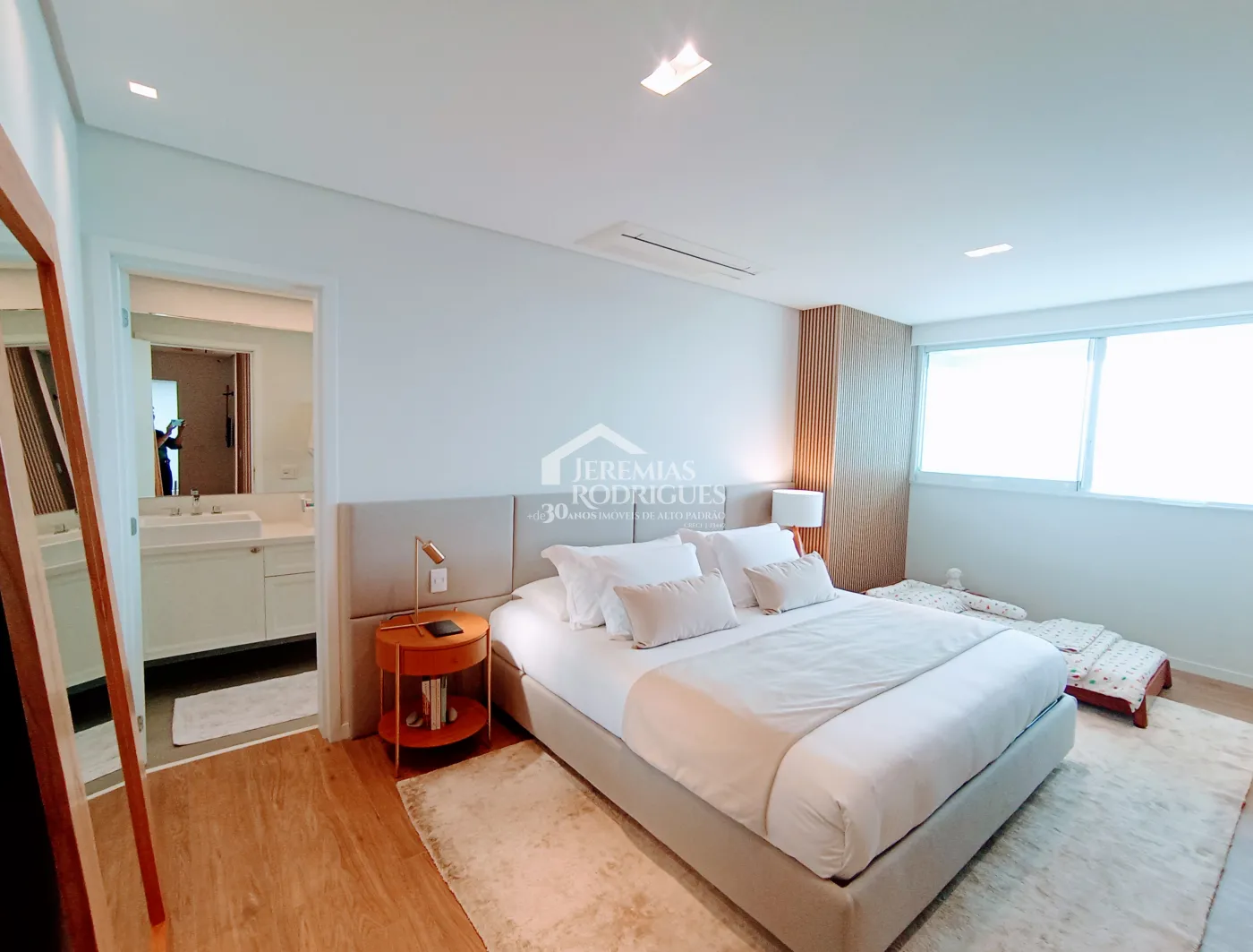 Cobertura duplex à venda com 3 dormitórios, 182 m² no Edifício Vert Residence em Taubaté/SP