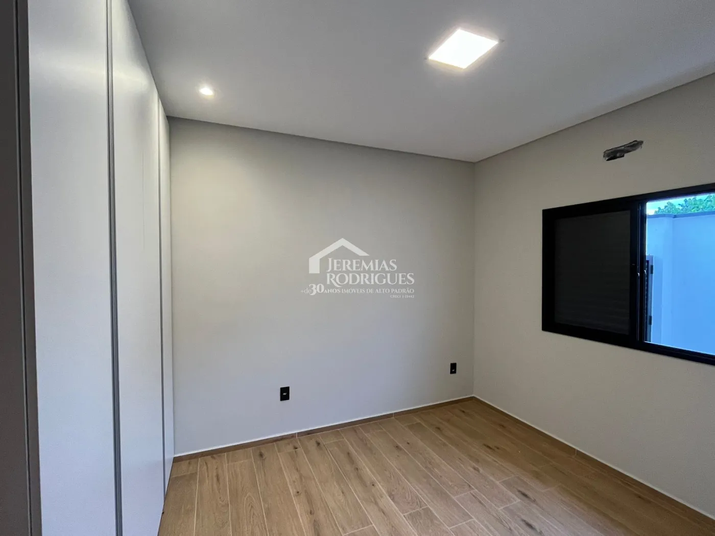 Casa à venda com 3 suítes no Condomínio Cyrela Landscape em Taubaté/SP.