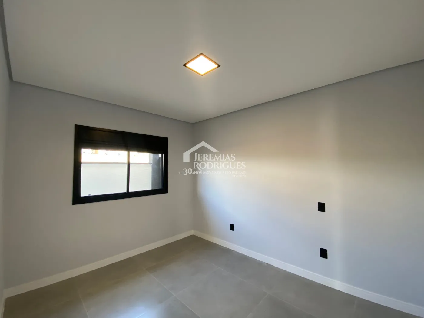 Casa de 360 m² à venda por R$ 1.180.000,00 - Taubaté/SP