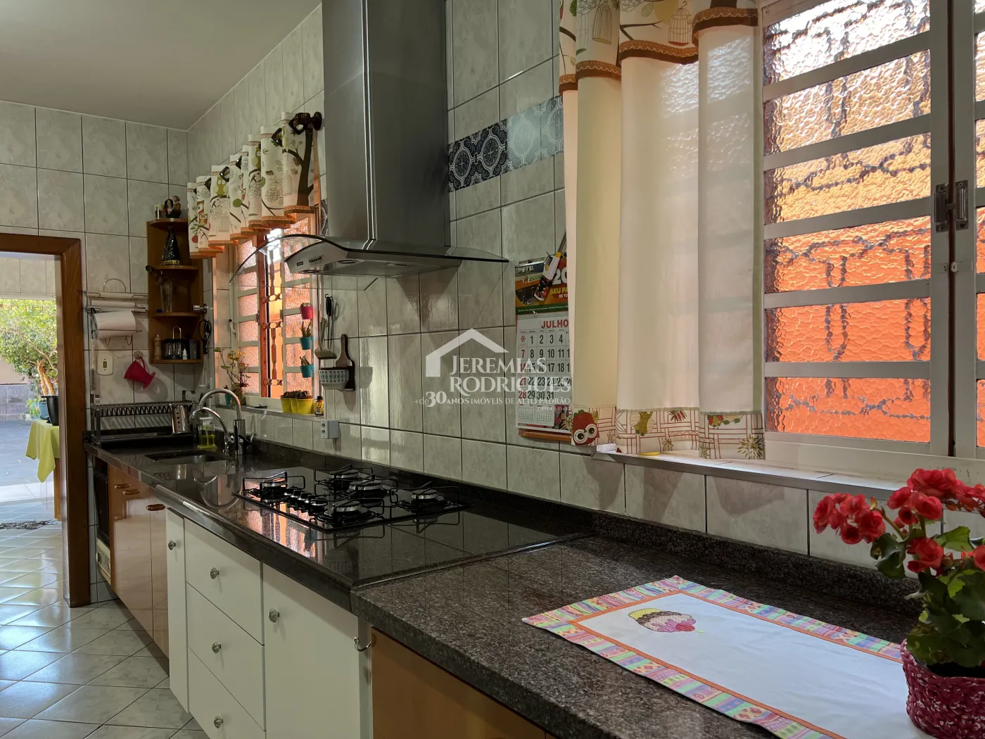 Casa com 5 dormitórios, 349 m² - Parque Santo Antônio - Taubaté/SP