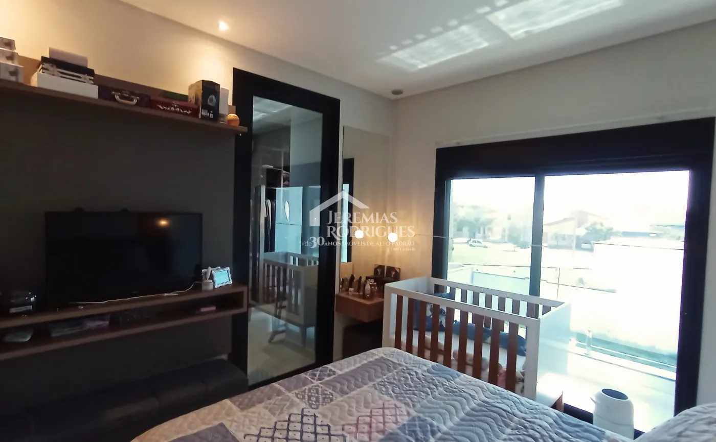 Casa à venda com 3 dormitórios no Condomínio Tecoara em Taubaté/SP.
