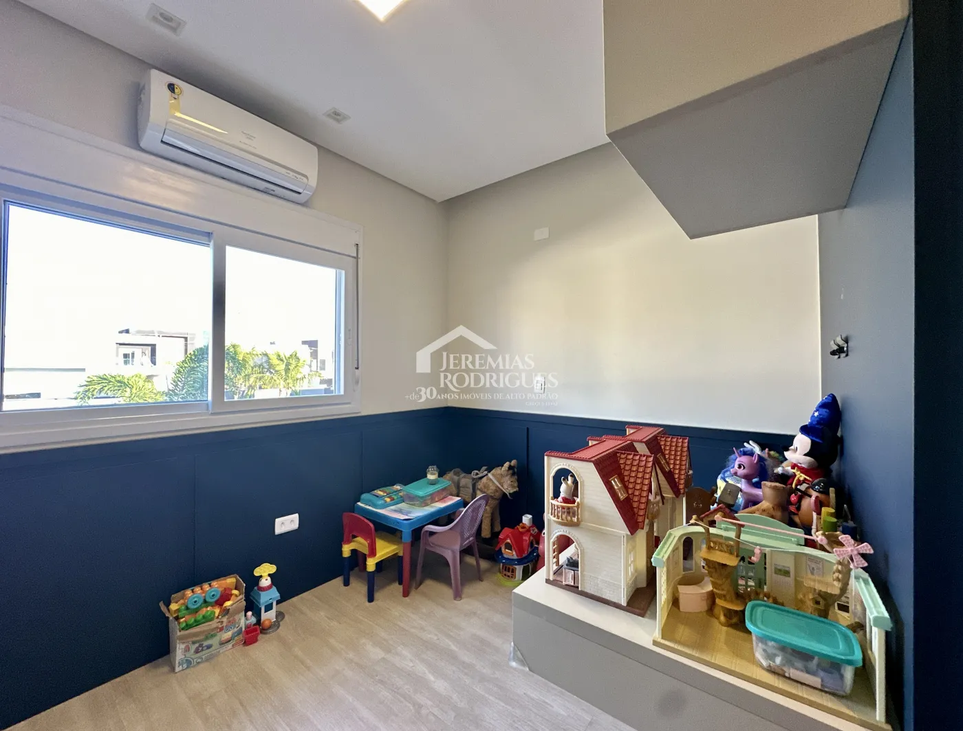 Casa com 3 suítes, 329 m² - Condomínio Ouro Ville - Taubaté/SP.