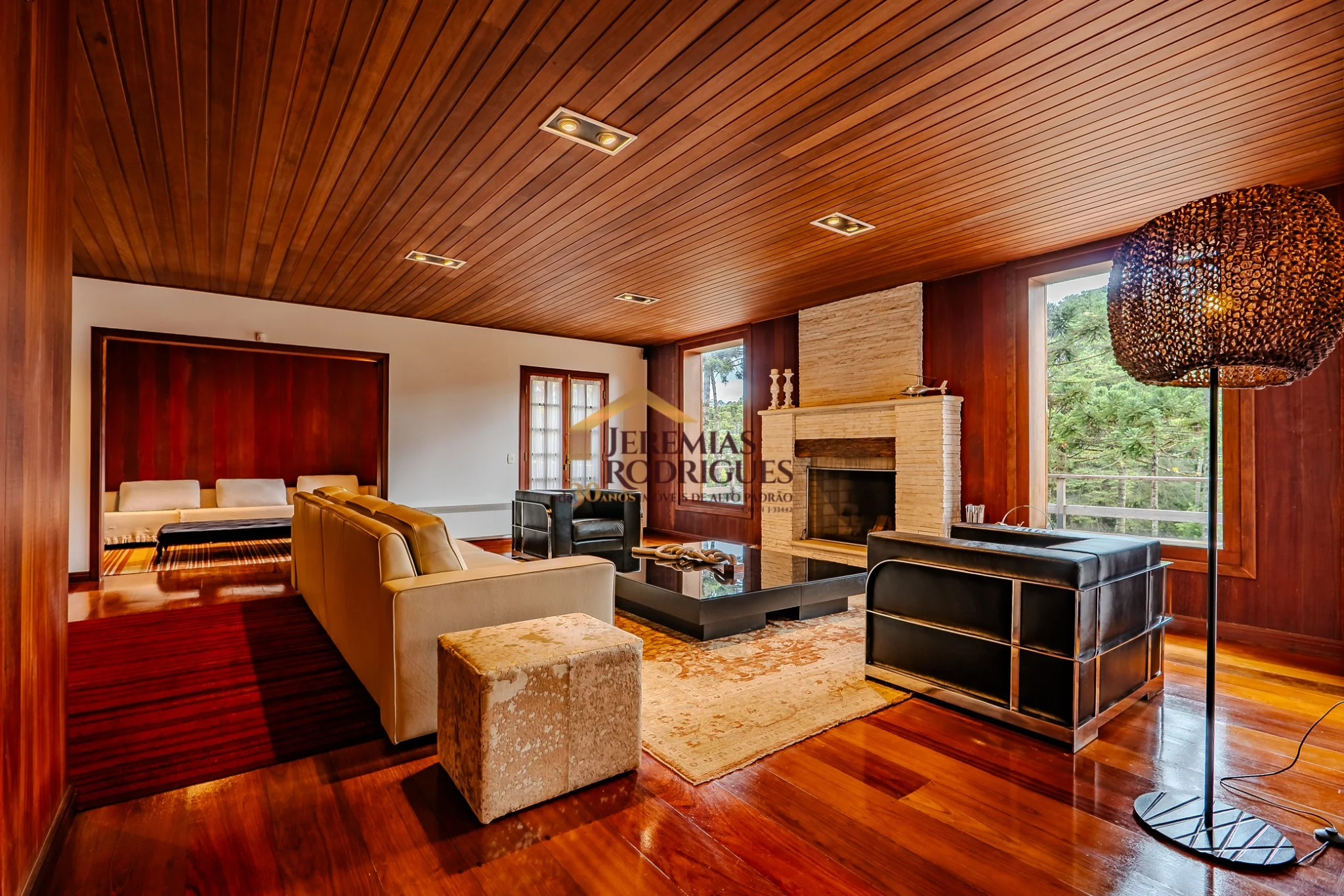 Casa à venda no Condomínio Vila Simonsen em Campos do Jordão/SP. — foto 3