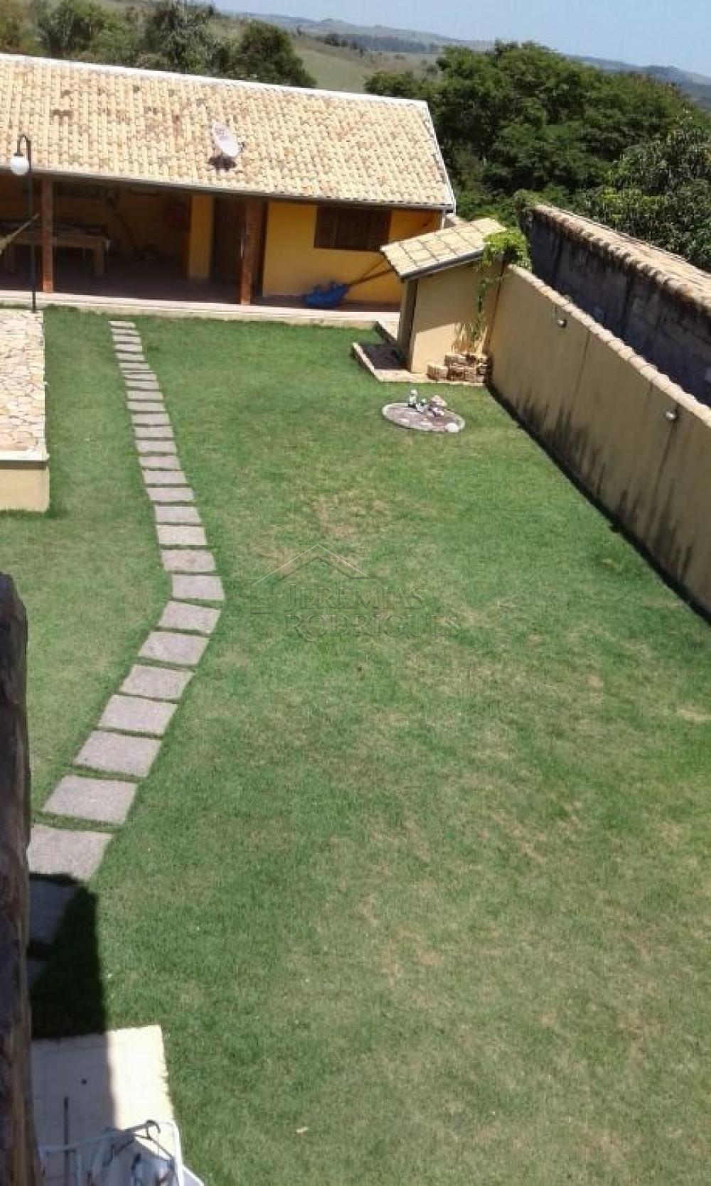 Casa à venda por R$ 1.050.000,00 - Pindamonhangaba/SP