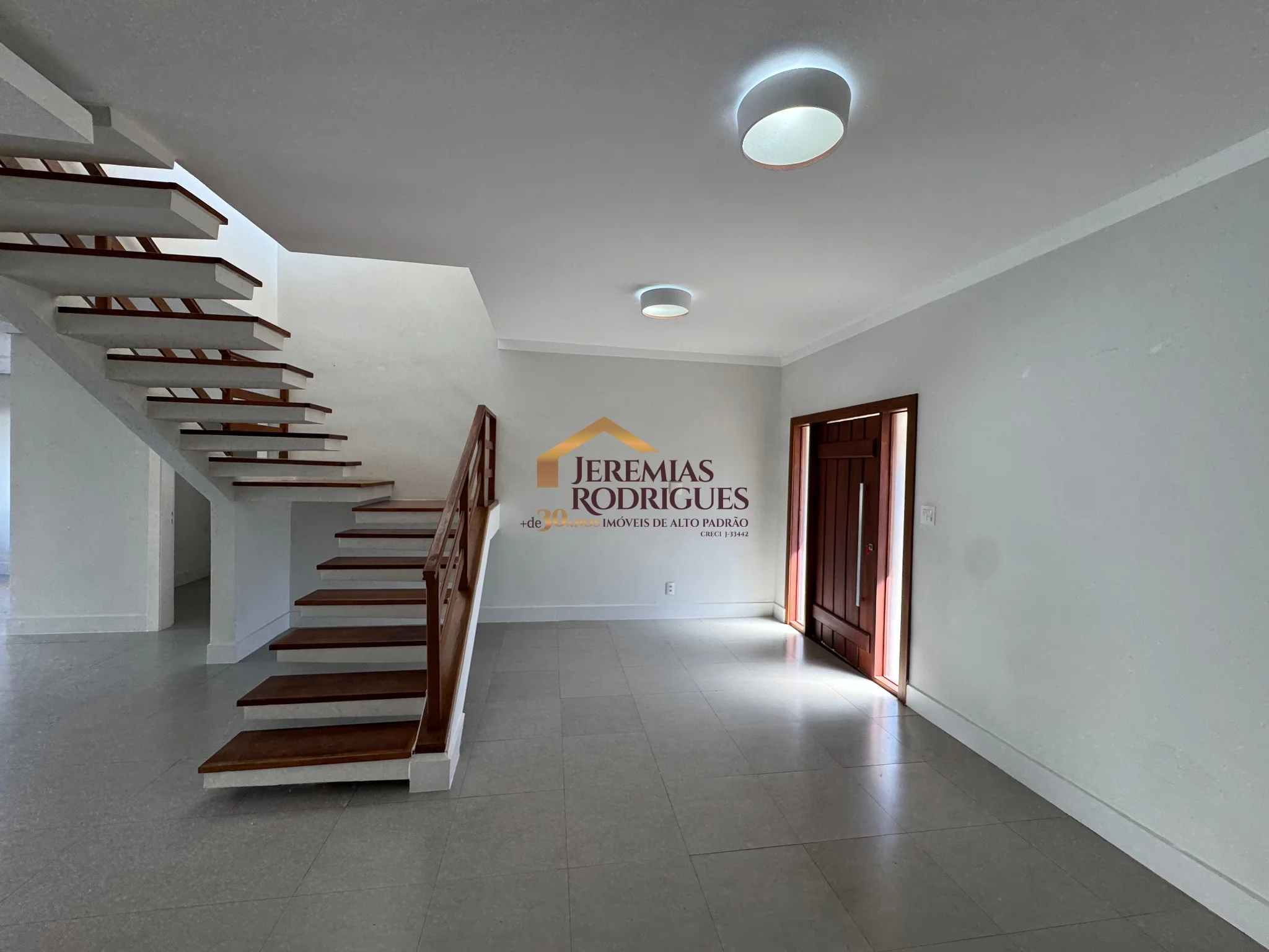 Casa à venda no Condomínio Real Ville em Pindamonhangaba/SP. — foto 2