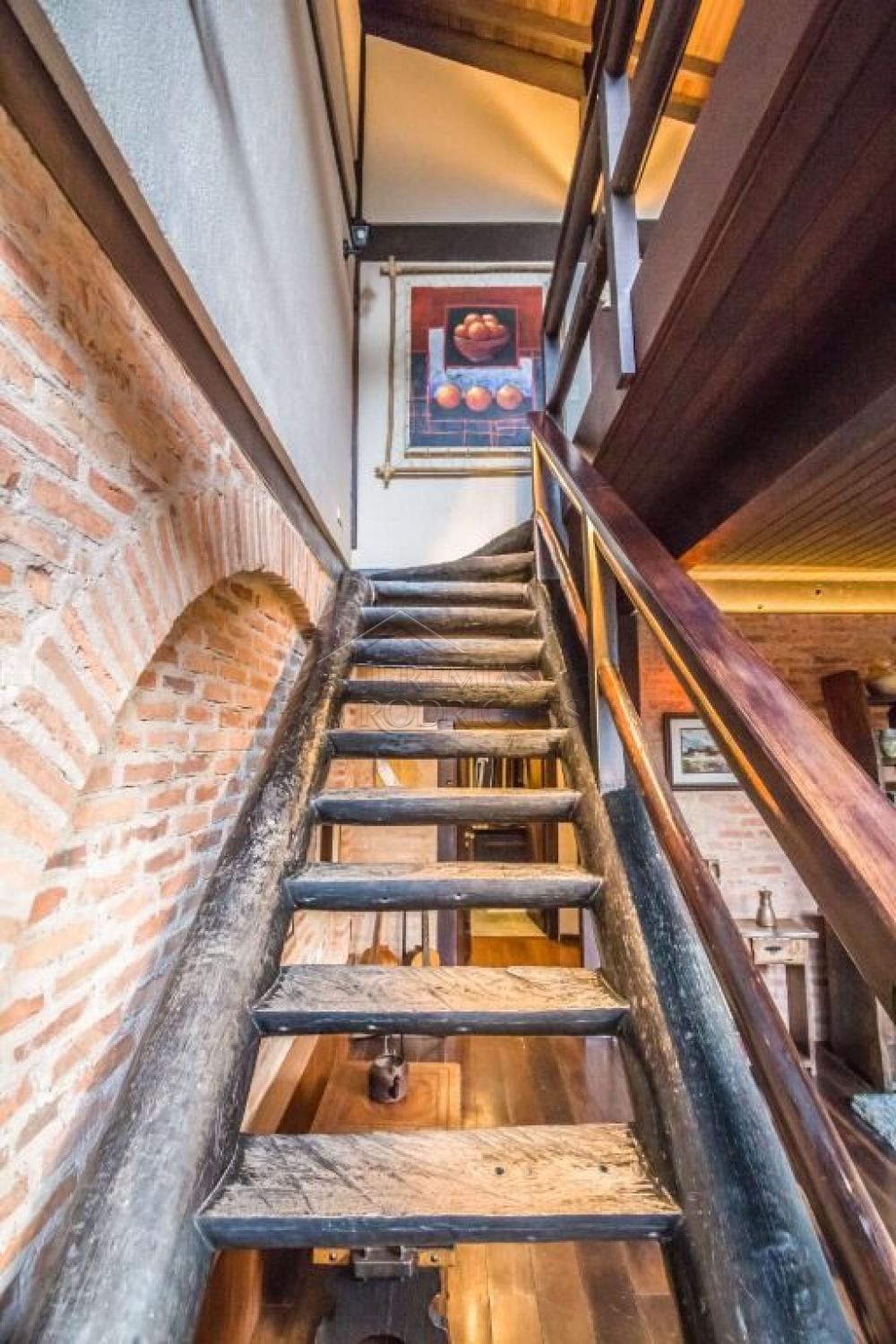 Casa com 3 quartos, 630 m², à venda por R$ 6.500.000- Condomínio Pedra de Fogo - Campos do Jordão/SP