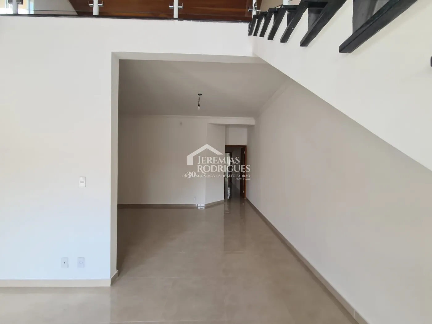 Casa com 3 dormitórios, 154 m² - Condomínio Parque Esperança - Taubaté/SP.