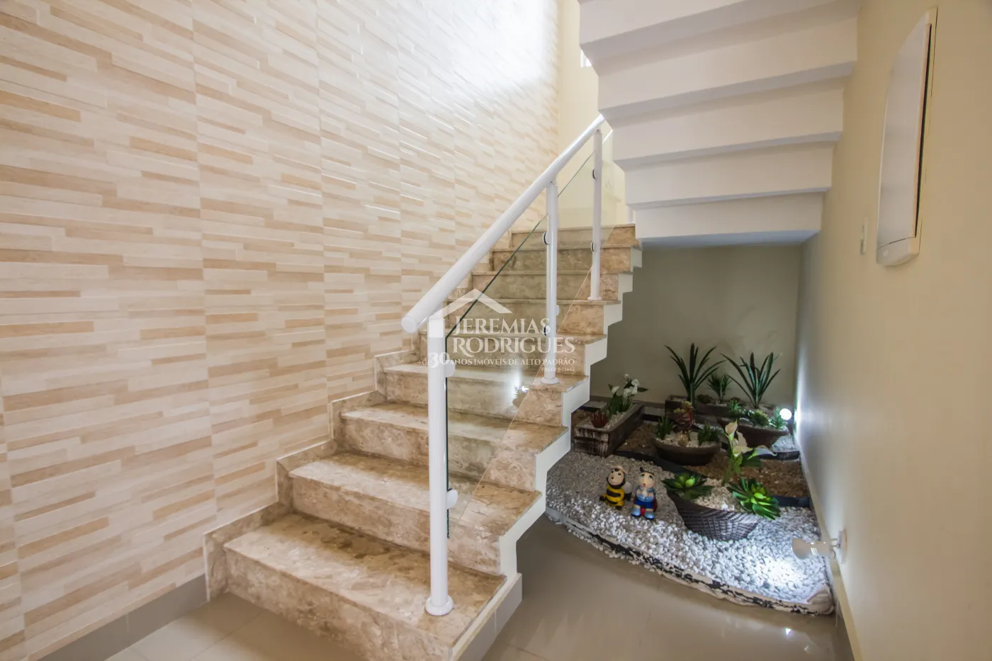 Casa com 4 dormitórios, 295 m² - Condomínio Reserva dos Lagos - Pindamonhangaba/SP