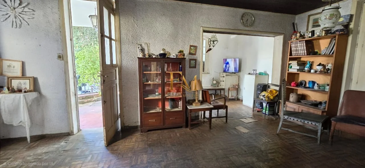 Oportunidade Única de Investimento em Santa Teresa! R$ 3.200/m² Casarão Histórico no Largo das Neves. — foto 6
