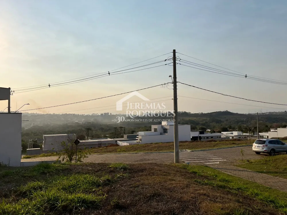 Terreno com 540 m² - Condomínio Quinta das Palmeiras - Taubaté/SP.