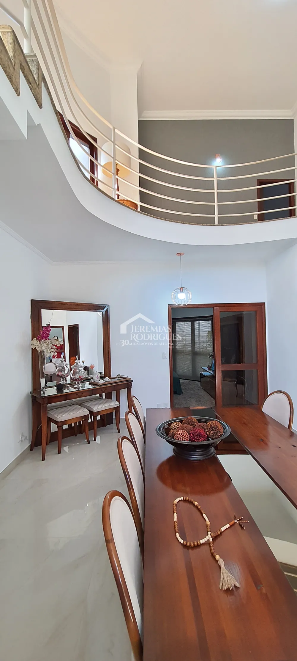 Casa com 3 dormitórios, 350 m² - Condomínio Taubaté Village - Taubaté/SP