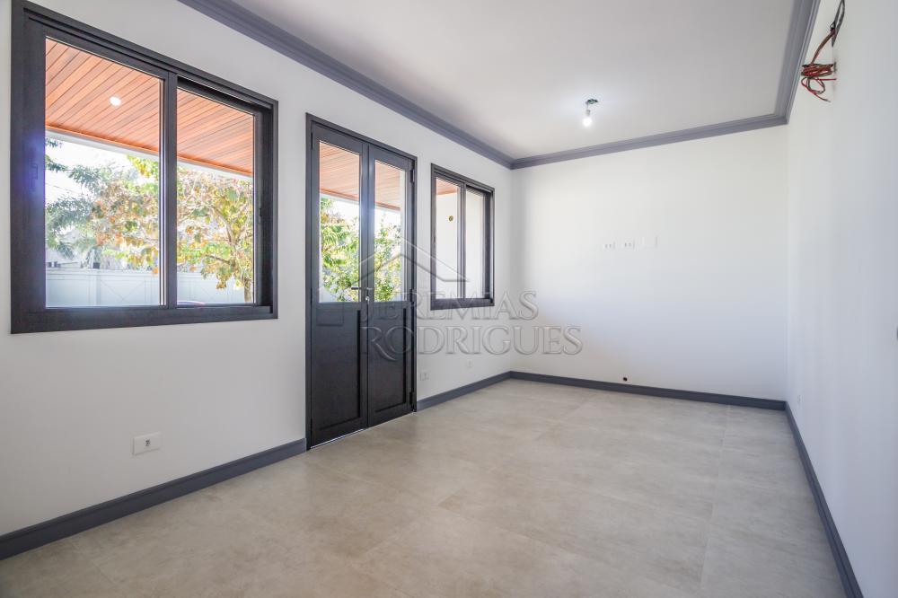 Casa à venda no Condomínio San Marco em Taubaté