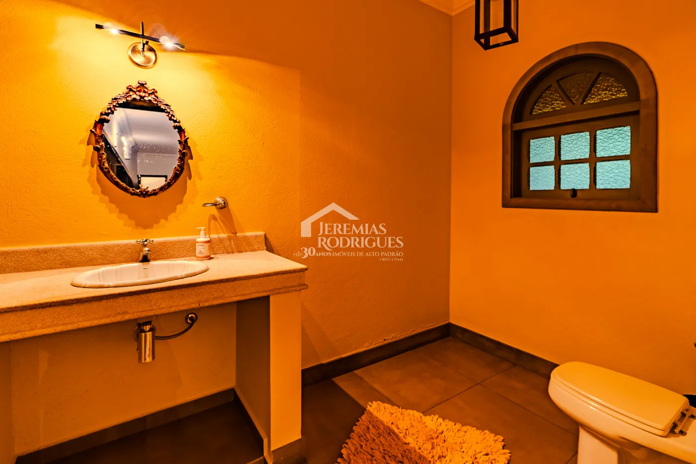 Casa à venda por R$ 6.200.000,00 - Cunha/SP