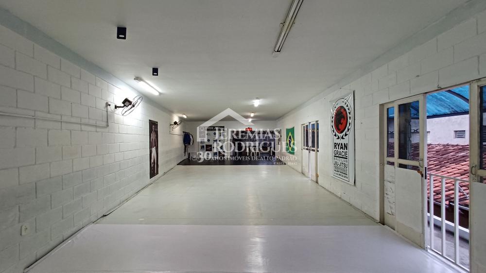Prédio comercial à venda no Parque São Domingos!