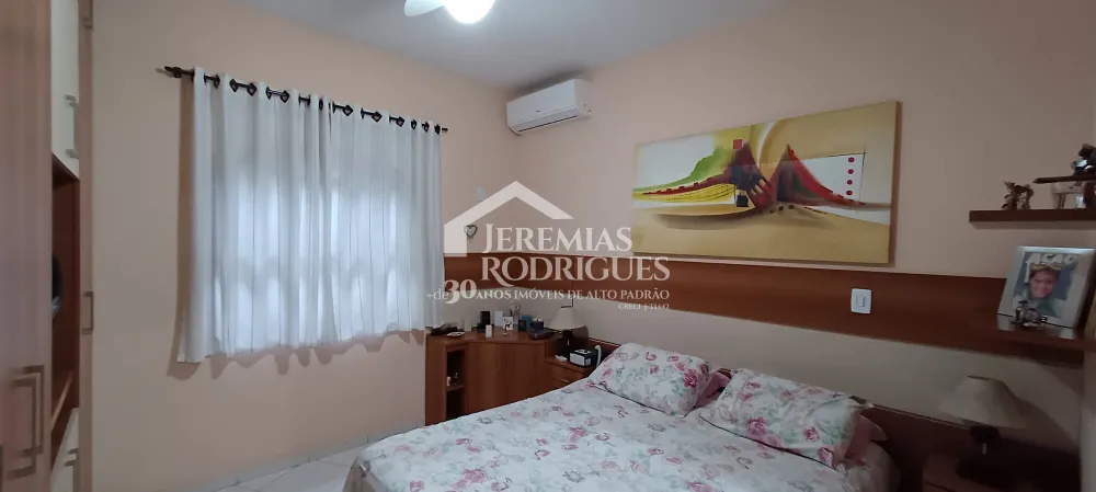 Casa com 3 dormitórios, 233 m² - Santana - Pindamonhangaba/SP