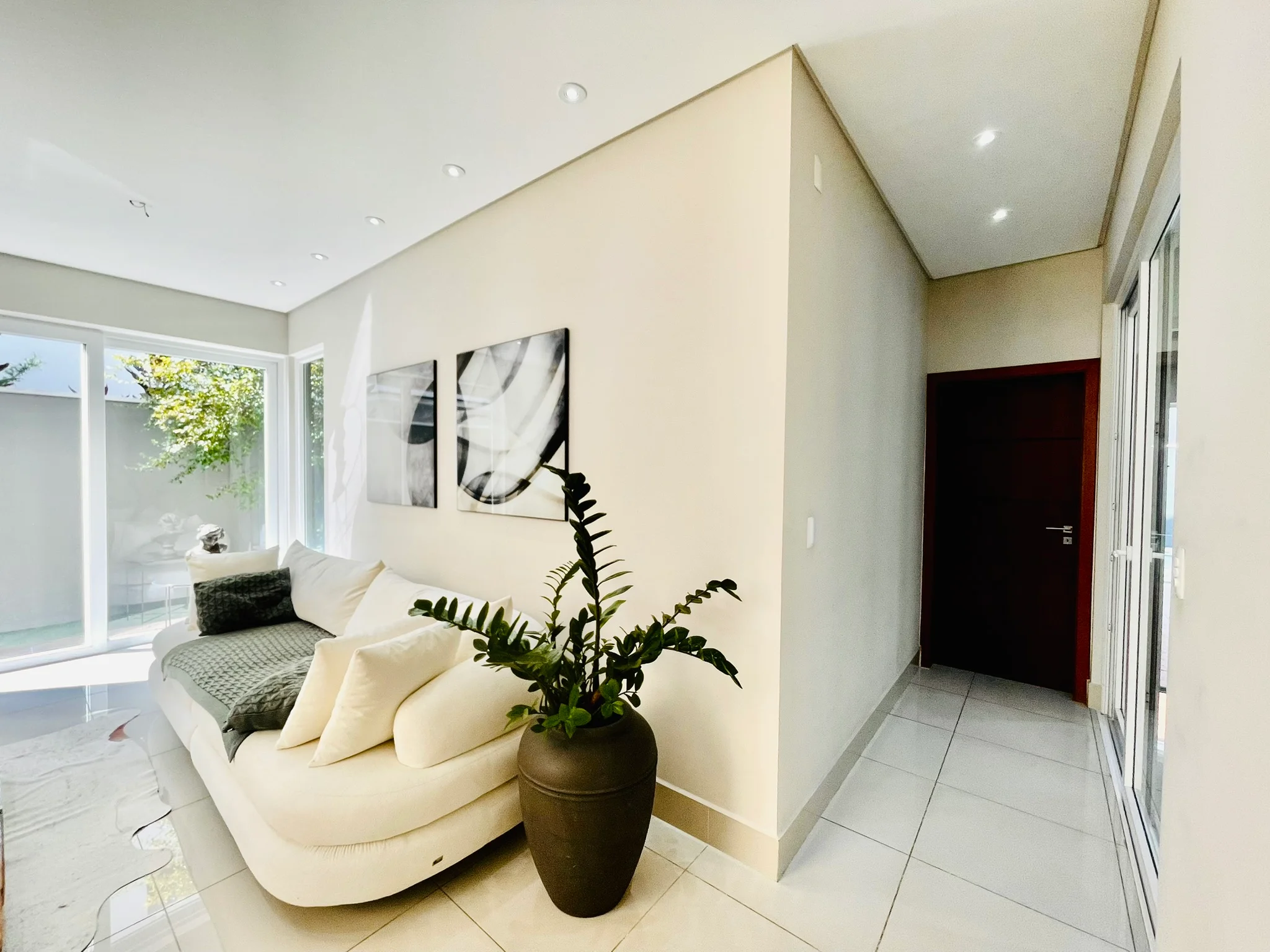 Casa à venda com 3 suítes no Condomínio Residencial San Marco em Taubaté/SP