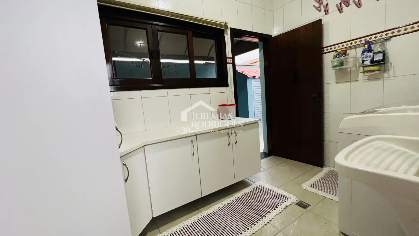 Sobrado com 3 dormitórios, 291 m² - Condomínio Jardim das Hortênsias - Taubaté/SP