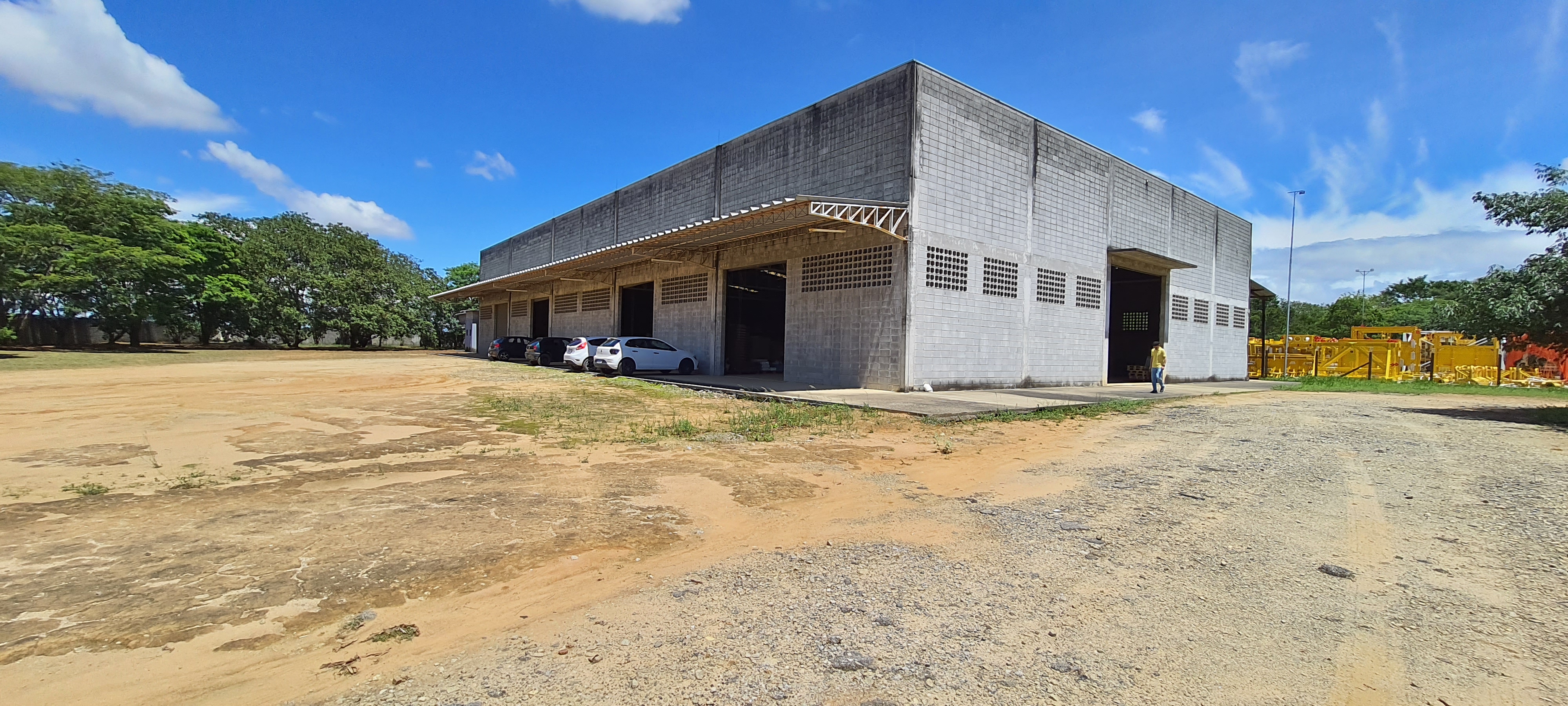 Galpão à venda no Distrito Industrial do Una - Taubaté/SP