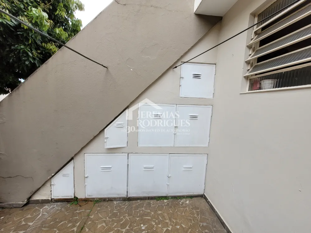 Casa com 3 quartos, 260 m², venda por R$ 1.050.000- Jardim Maria Augusta - Taubaté/SP