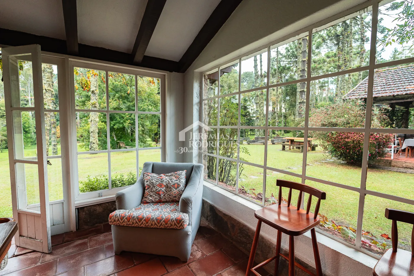 Casa com 9 dormitórios, 694 m² - Condomínio Reserva Figueiredo - Campos do Jordão/SP