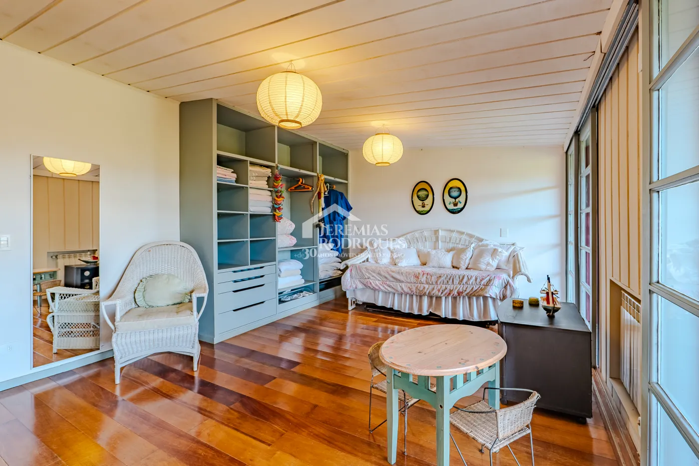 Casa para venda com 5 dormitórios no bairro Vila Inglesa em Campos do Jordão/SP