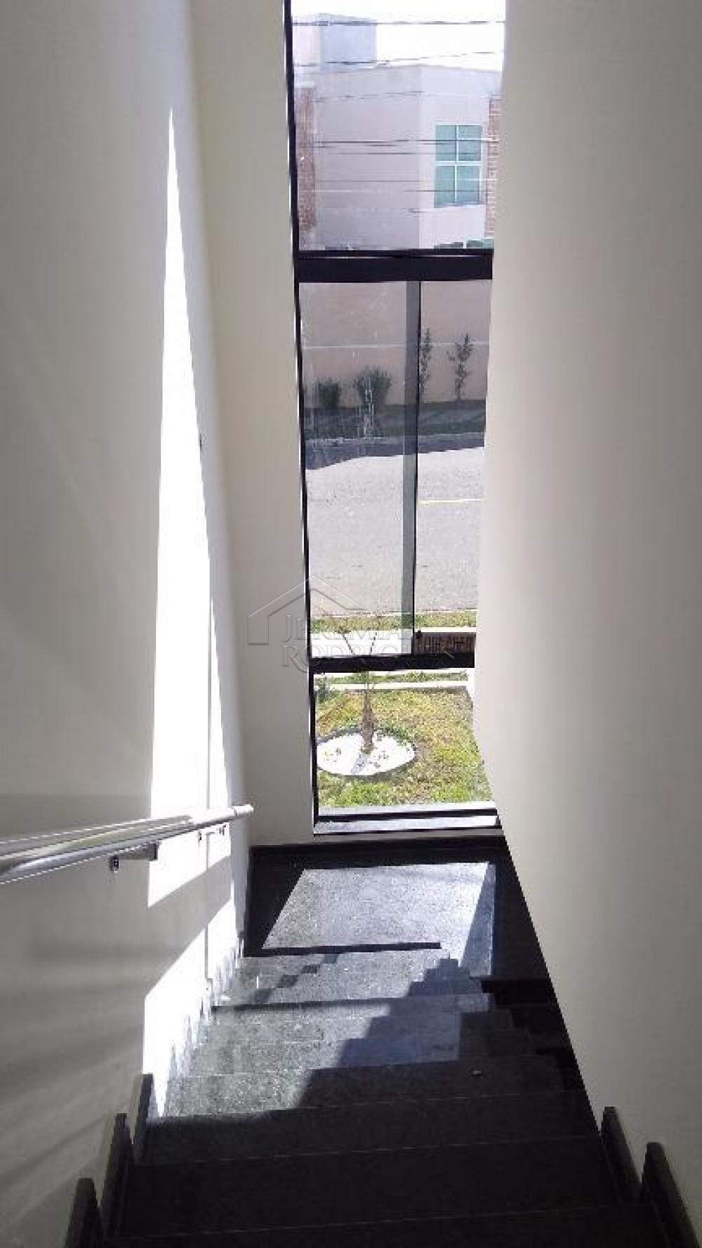 Casa à venda por R$ 960.000,00 - Taubaté/SP