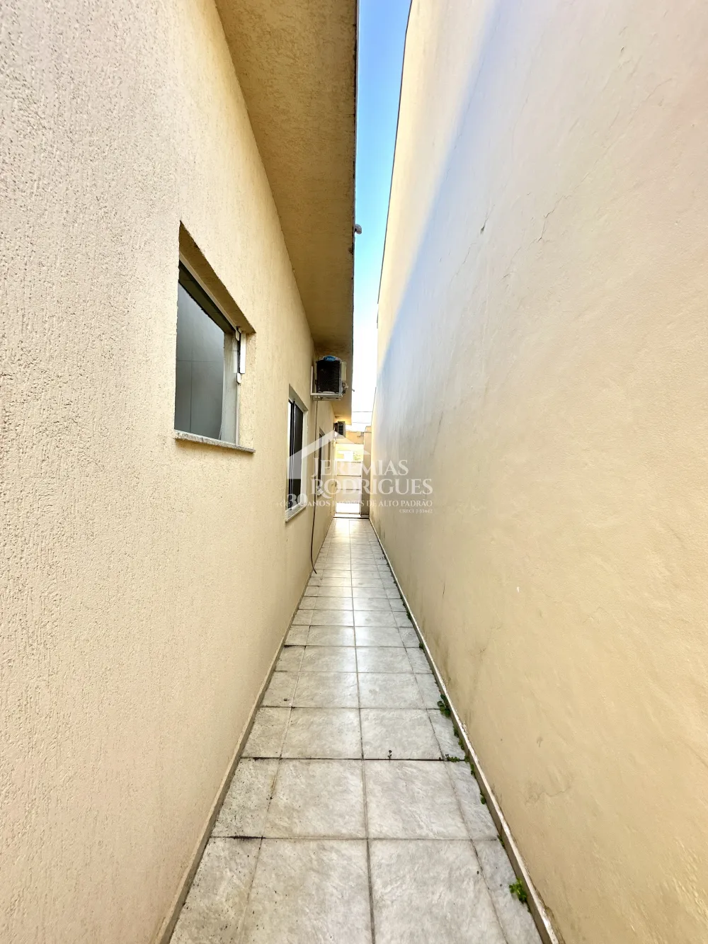 Casa com 3 quartos, 158 m² - Condomínio Campos do Conde - Taubaté/SP