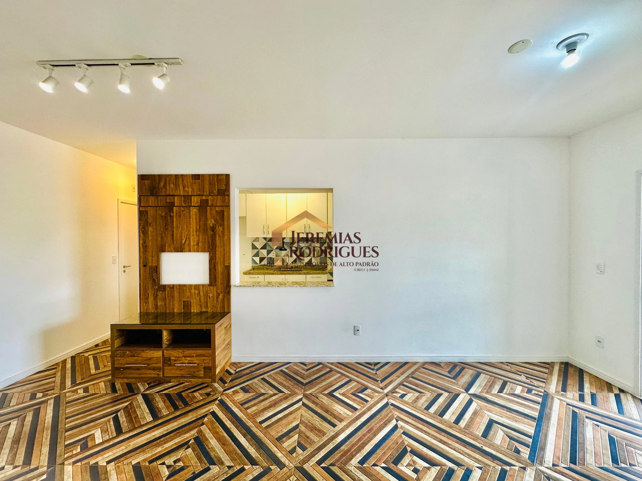 Apartamento para locação e venda no Edifício Solar Vicente Giffoni em Taubaté/SP.