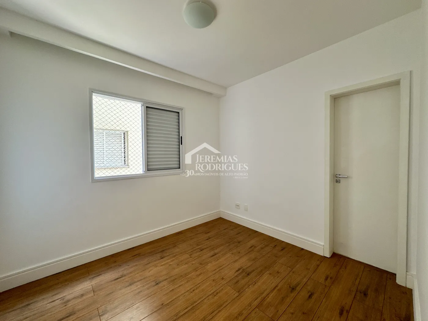 Apartamento com 3 suítes, 130 m² - Edifício Figueiras - Taubaté/SP