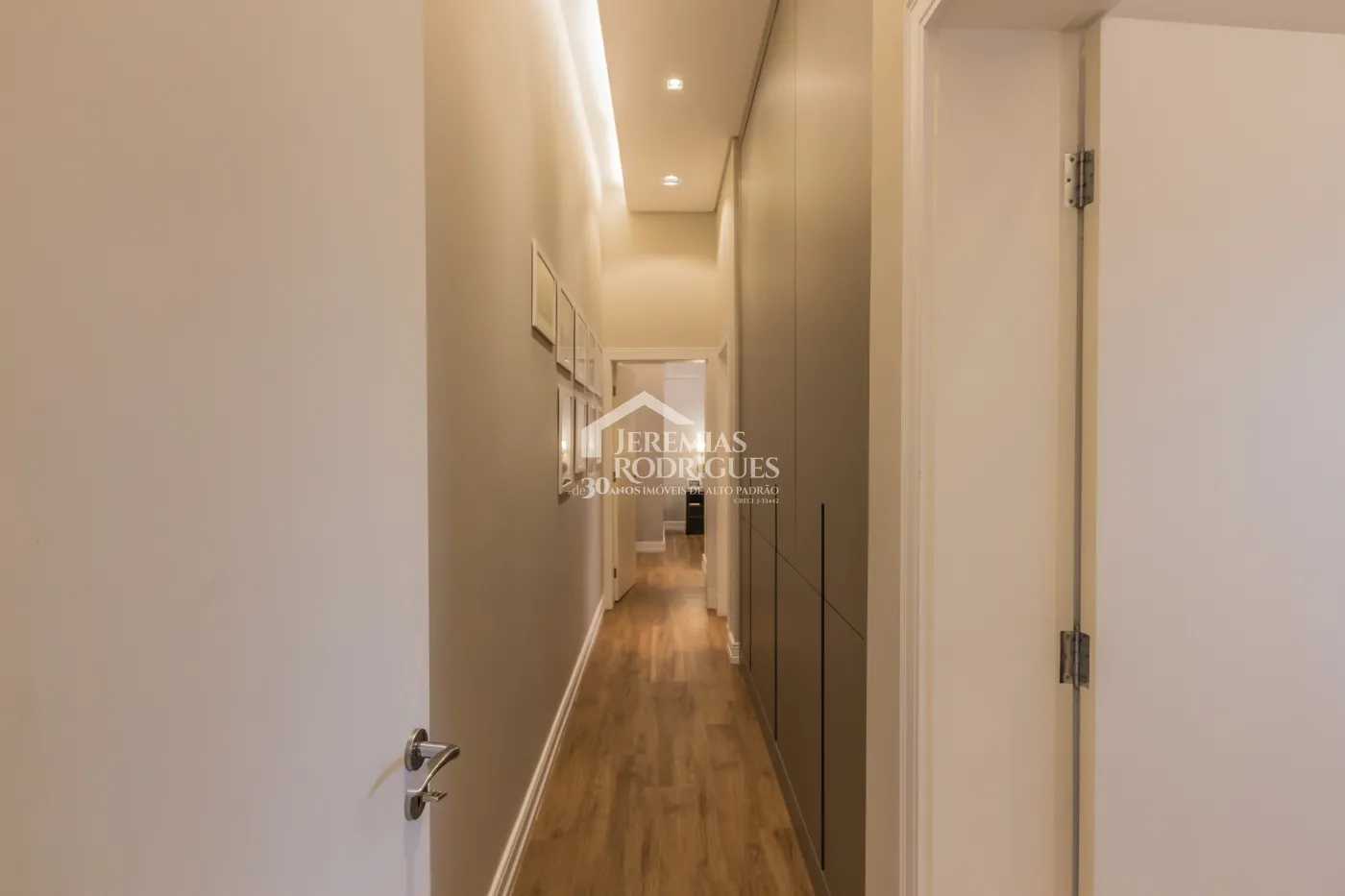 Casa à venda no Condomínio Residencial Terras de San Marco em Taubaté/SP.