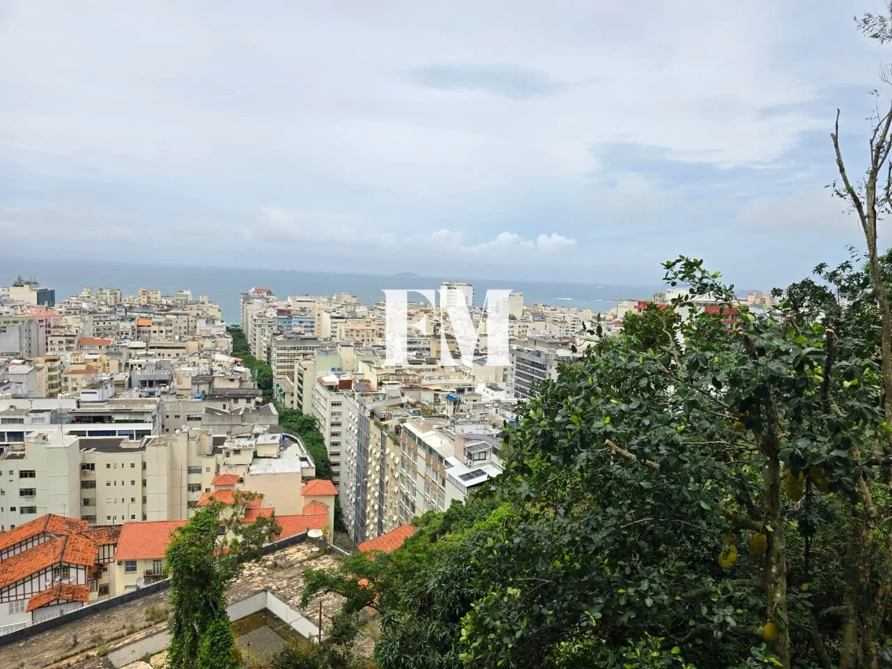 Exclusividade em Copacabana | Rua Marechal Mascarenhas de Morais | Modernizado | Original 3 Quartos | 100m² com Vaga e Lazer Completo - foto 26