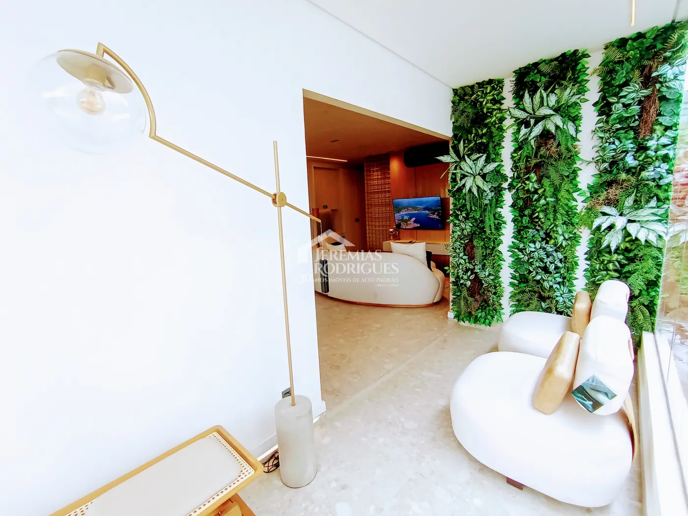 Apartamento à venda com 3 dormitórios, 117 m² no Condomínio Tríade Century Plaza em Taubaté/SP.