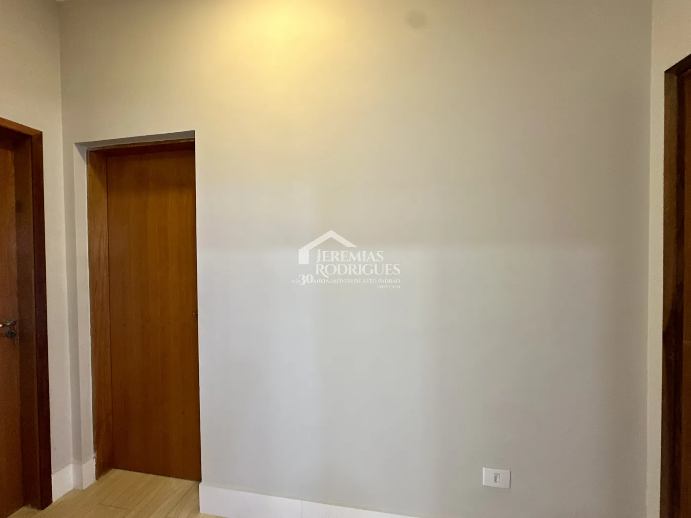 Casa para locação com 3 dormitórios no Condomínio Parque das Araucárias em Tremembé/SP