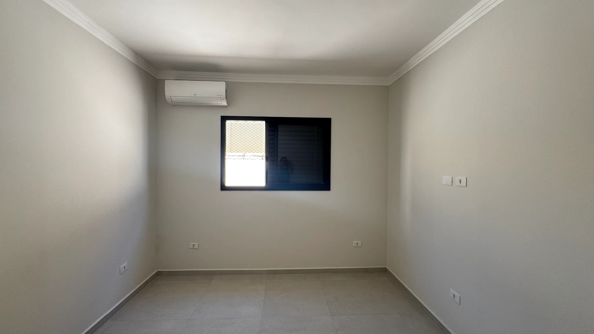 Casa à venda no Condomínio Village do Sol em Pindamonhangaba/SP. 