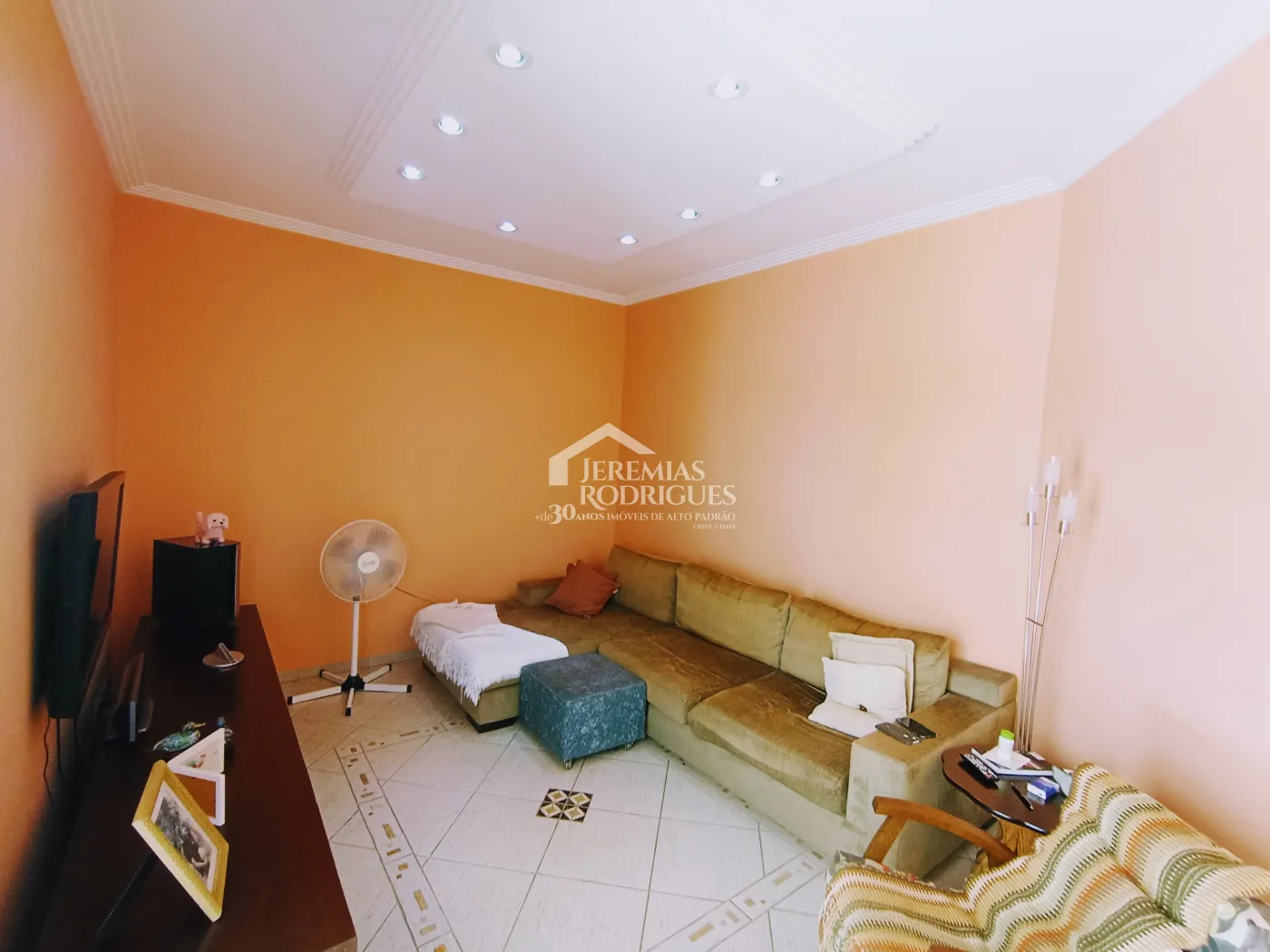 Casa à venda com 4 dormitórios no Condomínio Village Paineiras em Pindamonhangaba/SP