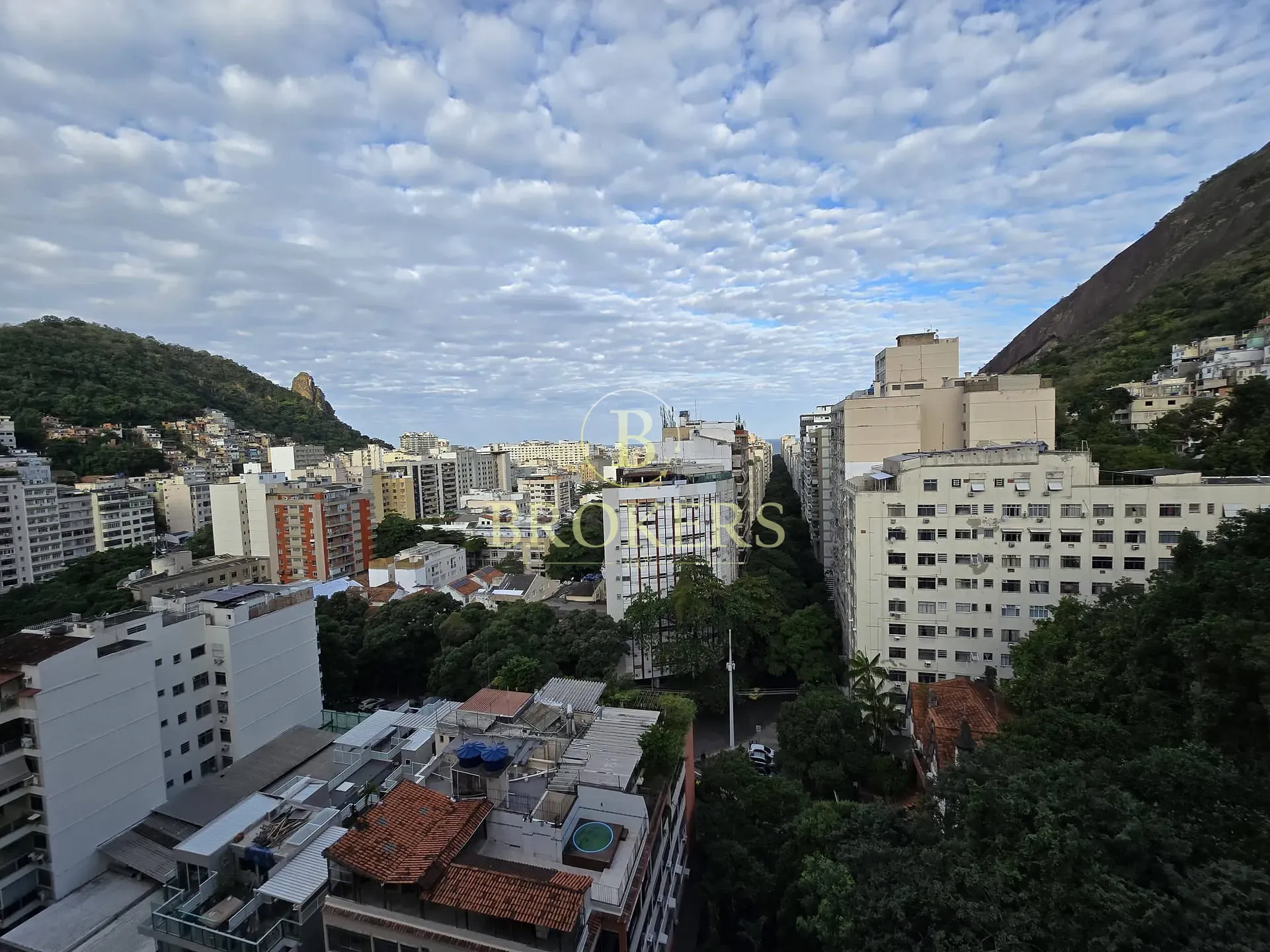 Apartamento à venda Rua Santa Clara - Copacabana. 3 quartos, 2 banheiro sociais, 2 vagas - 90 m² - — foto 25