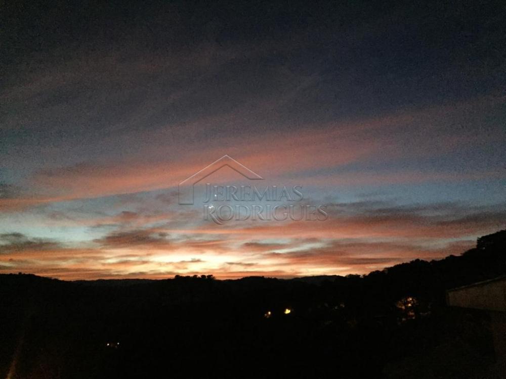 Casa para venda e locação com 3 dormitórios em Santo Antônio do Pinhal/SP