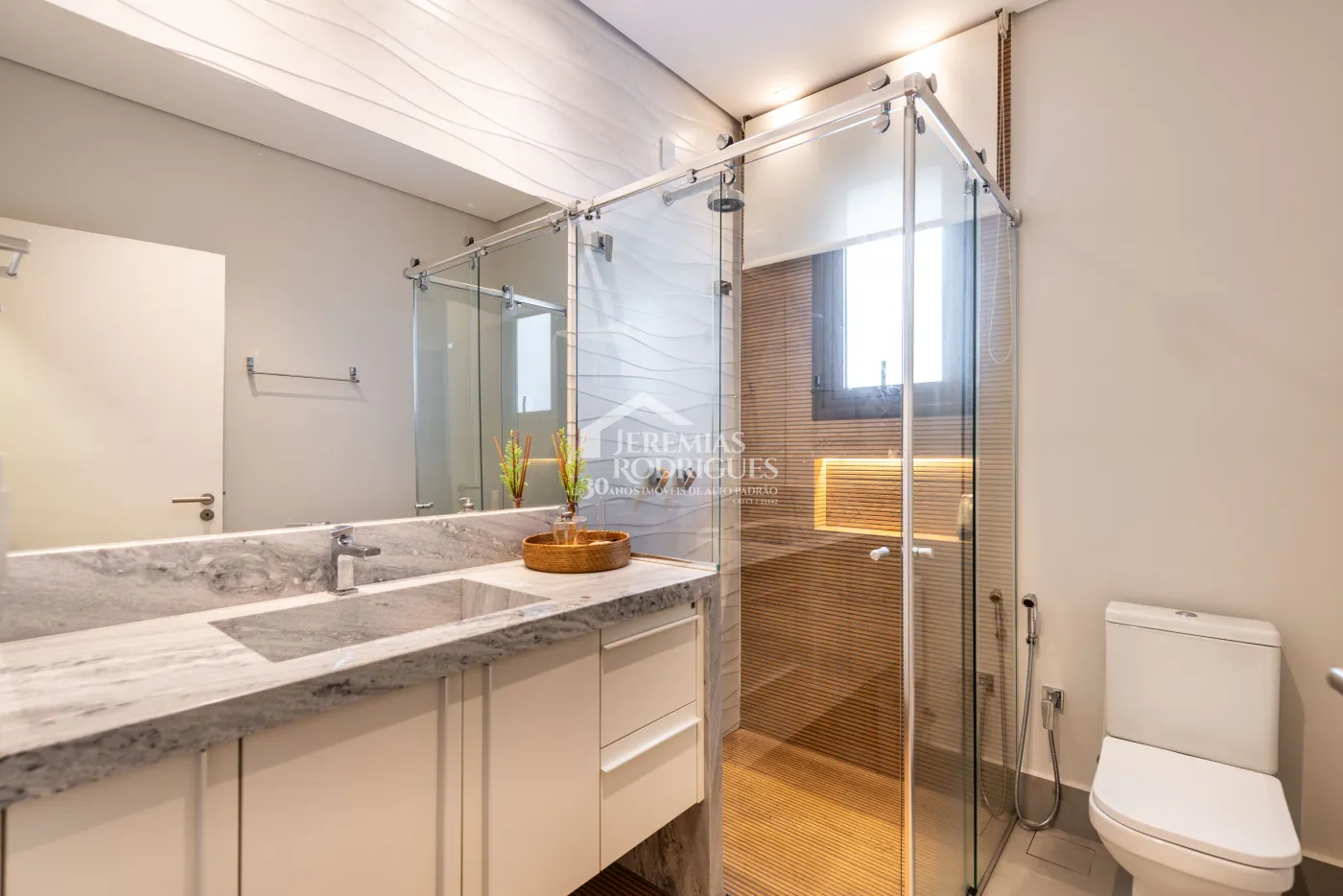 Casa para venda com 4 suítes no Condomínio Fazenda Dona Carolina em Itatiba/SP