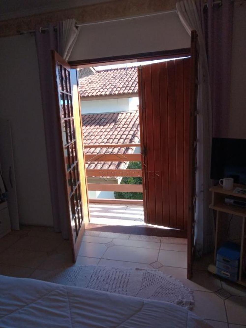 Casa com 4 quartos, 274 m² - Lessa - Pindamonhangaba/SP