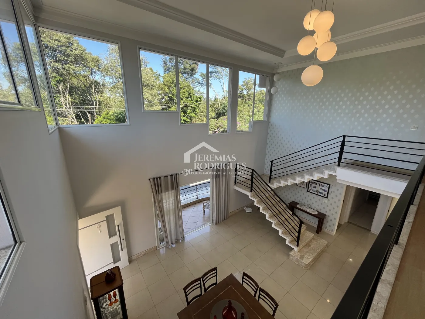 Casa à venda no Condomínio Colonial Village I em Pindamonhangaba/SP