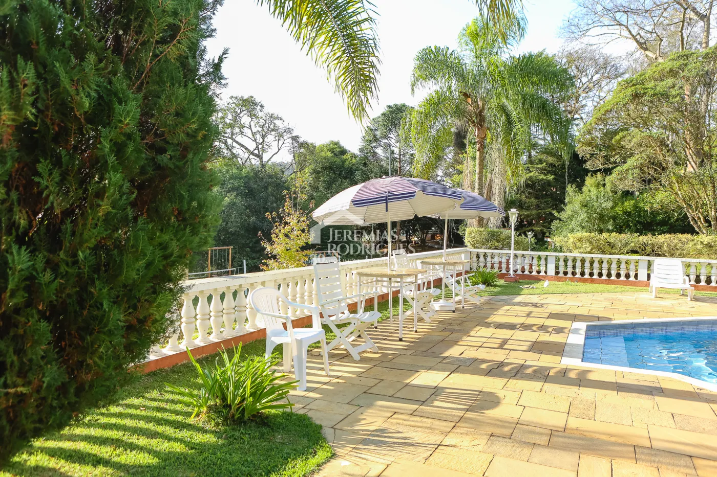 Chácara à venda no bairro do Sapucaí, em Sapucaí-Mirim/MG.