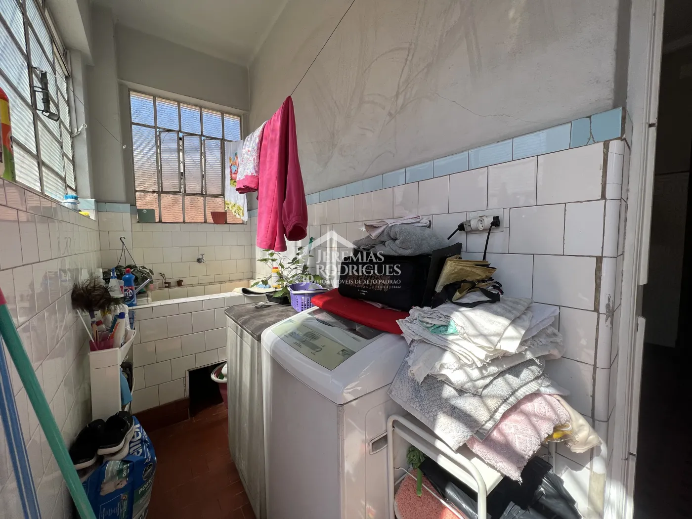 Casa com 3 dormitórios, 260 m² - Centro - Taubaté/SP