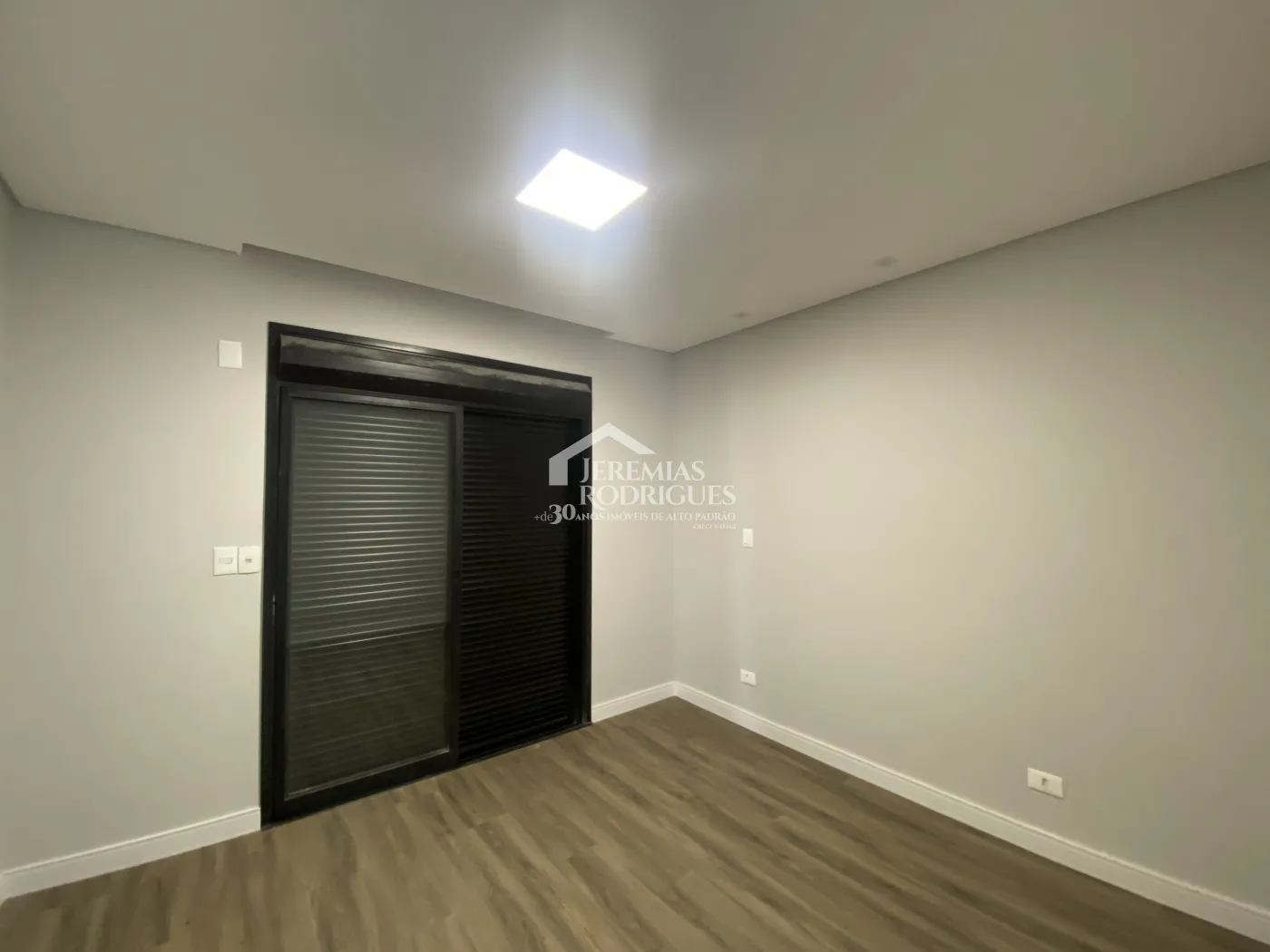 Sobrado com 5 suítes, 293 m² - Condomínio Ouro Ville - Taubaté/SP