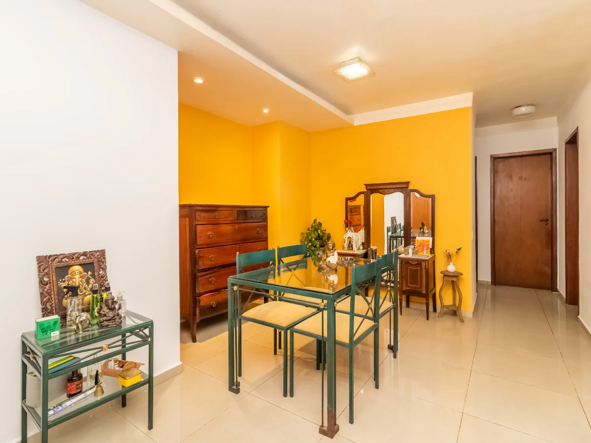 Apartamento 98 m² | 3 dormitórios | 950 m do metrô Praça da Árvore