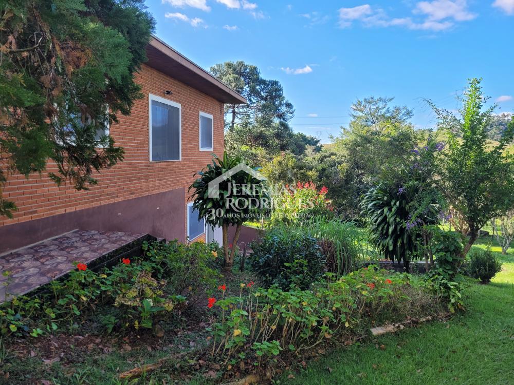 Sítio á venda no Jardim Sandra Maria em Taubaté/SP
