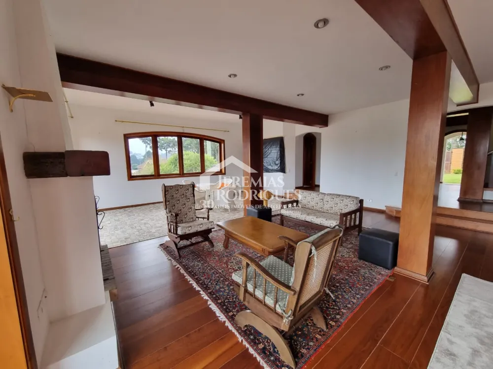 Casa com 6 dormitórios, 650 m² - Vila Inglesa - Campos do Jordão/SP