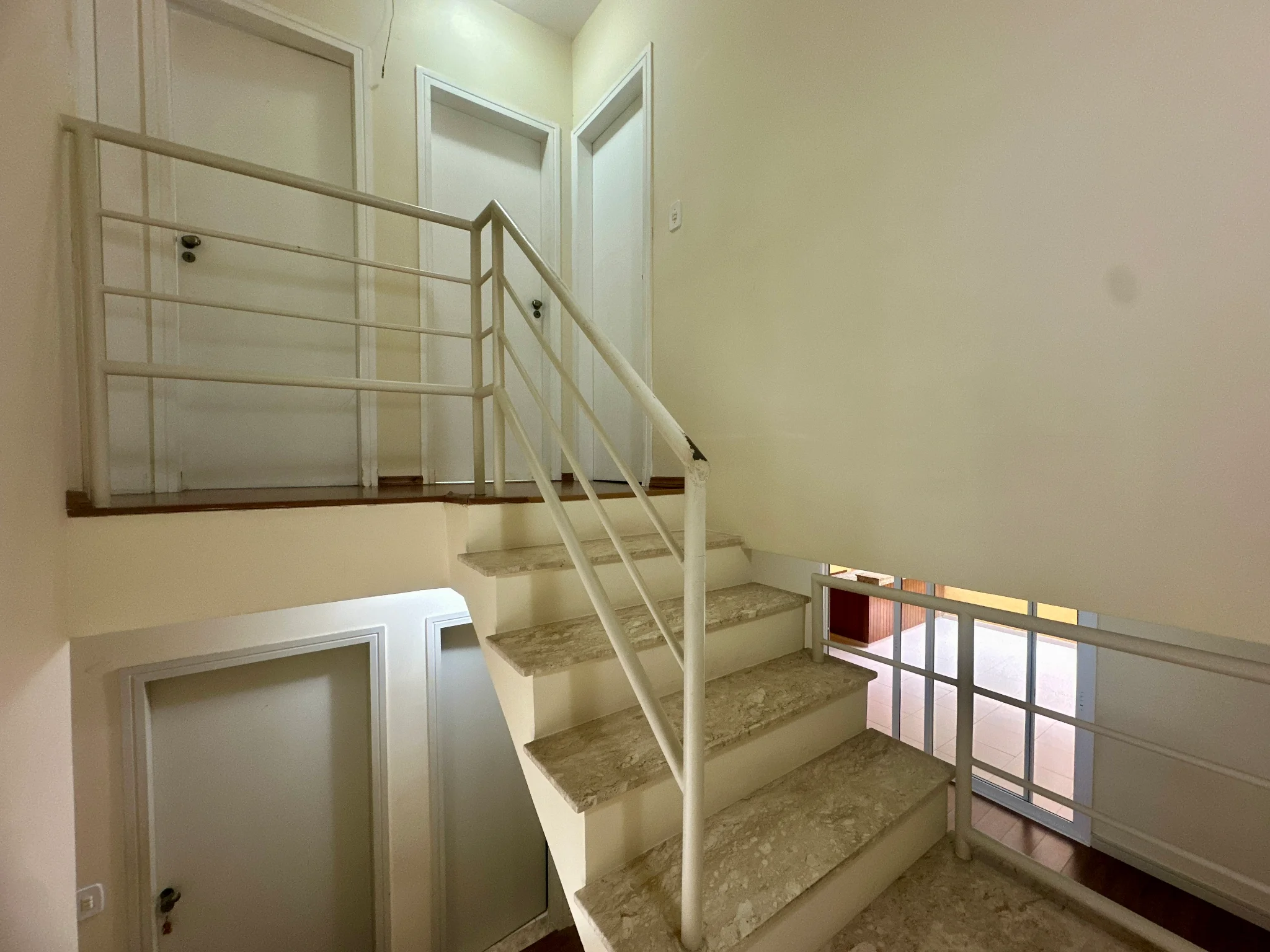 Casa com 3 dormitórios disponível para locação no Condomínio Bosque dos Pássaros em Tremembé/SP