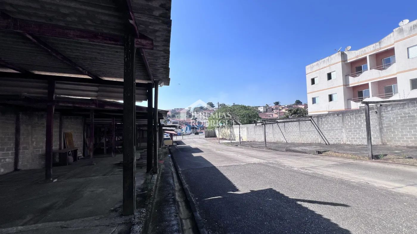 Ponto comercial em avenida de grande fluxo - Jardim Baronesa - Taubaté/SP