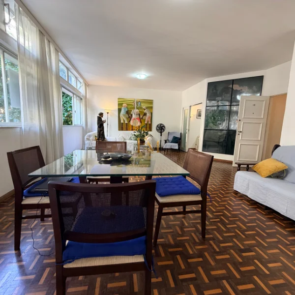 Imaculado apartamento de 4 quartos à venda com amplitude, luz natural e localização imbatível em Co — foto 9