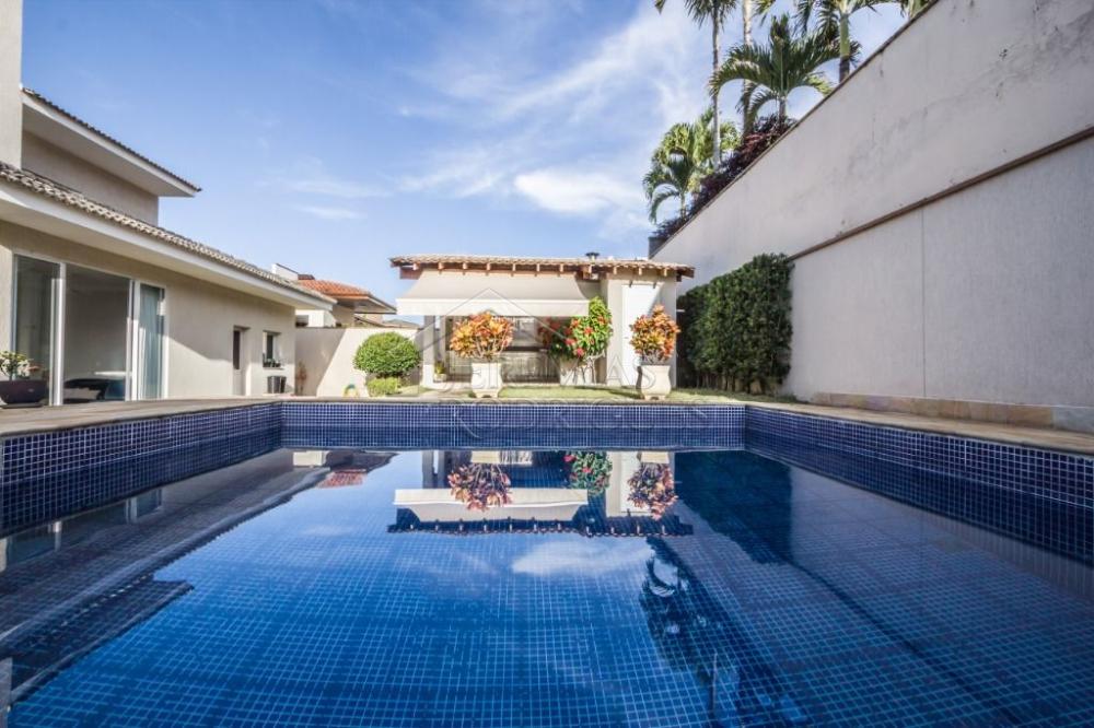 Casa à venda no Condomínio Colonial Village I em Pindamonhangaba/SP